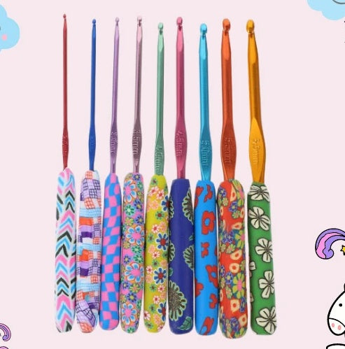 Floral Crochet Hook Set With Storage Pouch